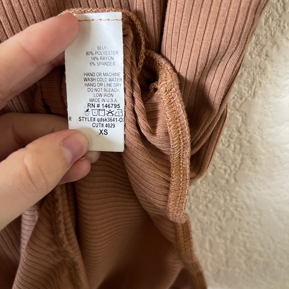 Vici Bodysuit - Picture 3 of 4